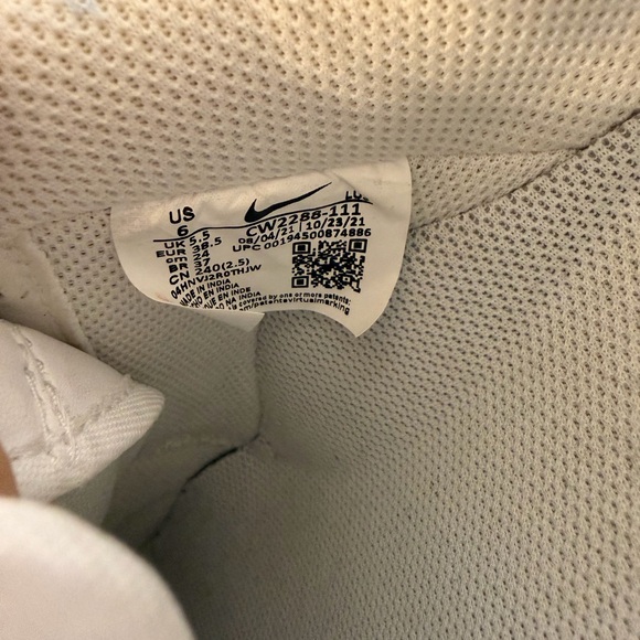 Nike White & Black Air Force 1s CUSTOM HAND PAINTED TATOO STYLE ARTWORK - Picture 6 of 6